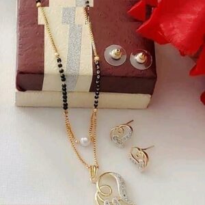 Jewellery & Accesseries New stylish trendy women’s mangalsutra set heart
